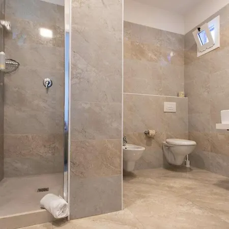 Miramare 3* ريميني